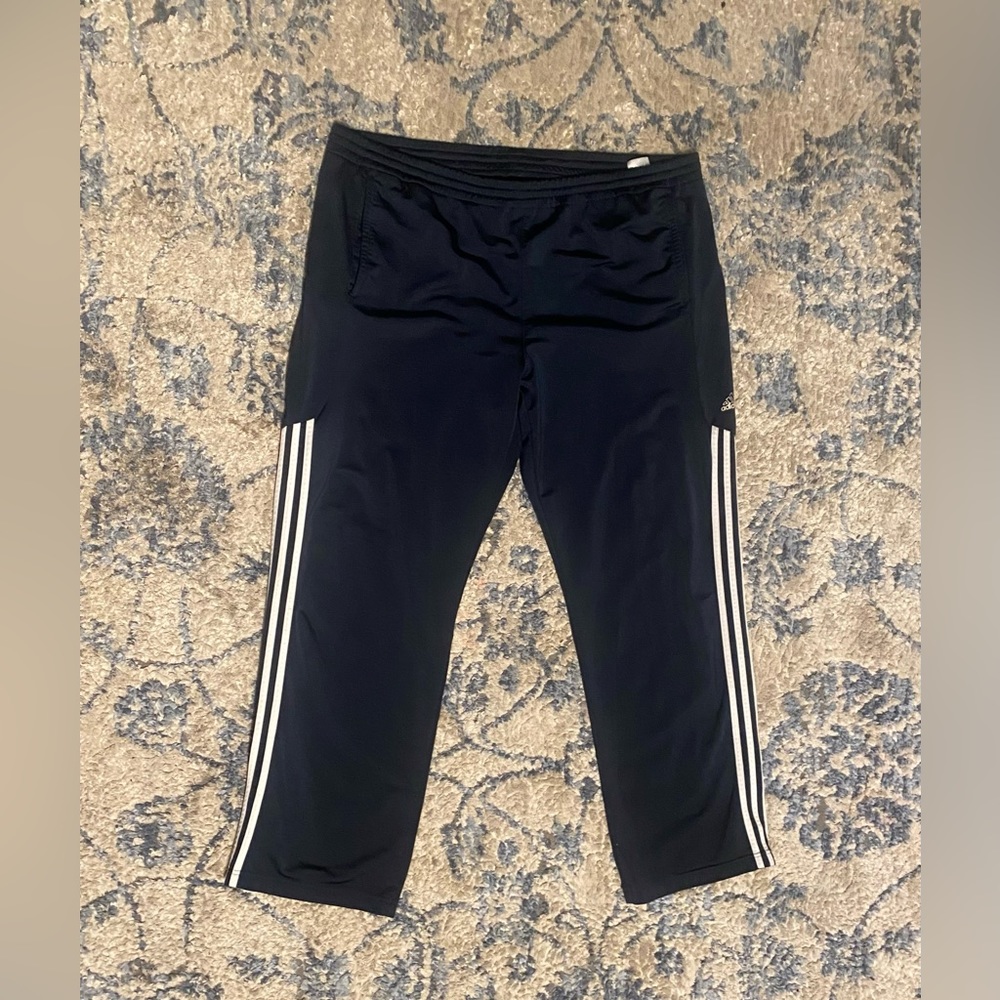 Men’s XL Navy Blue ‘adidas’ active pants